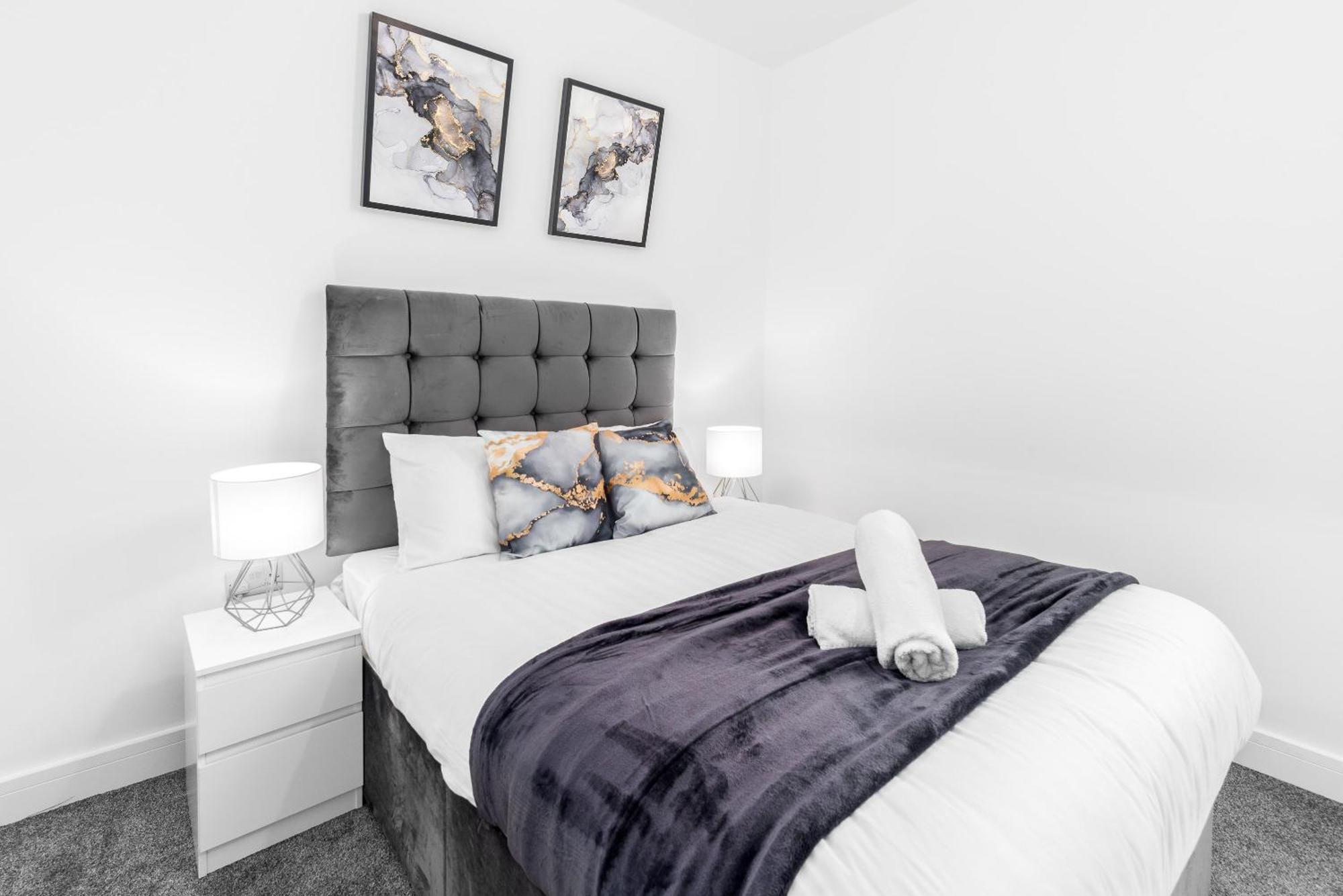 Stylish 2 Bedroom Apartment - Balcony - Secure Parking - Top Rated - 5Mc Birmingham Eksteriør billede