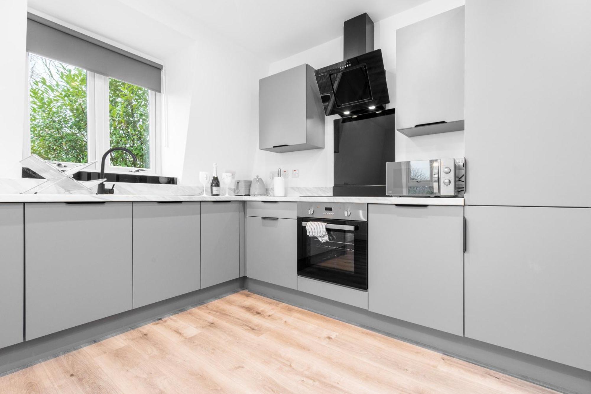 Stylish 2 Bedroom Apartment - Balcony - Secure Parking - Top Rated - 5Mc Birmingham Eksteriør billede